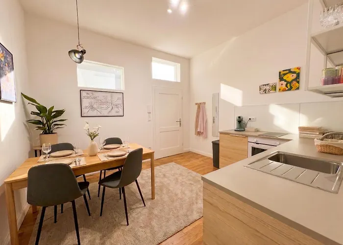 Apartamento Apartment, 2 Separate Bedrooms, T4 Viena